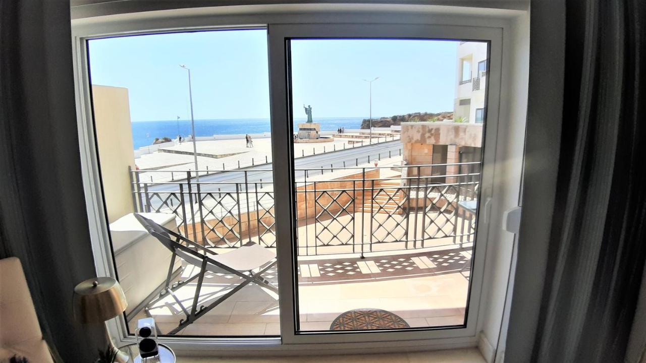 Potato Beach Apartment At Beach Front & Sea View لاغوس المظهر الخارجي الصورة