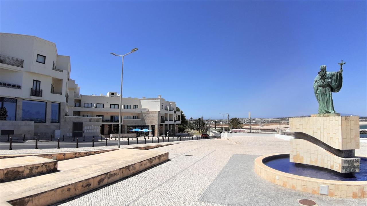Potato Beach Apartment At Beach Front & Sea View لاغوس المظهر الخارجي الصورة