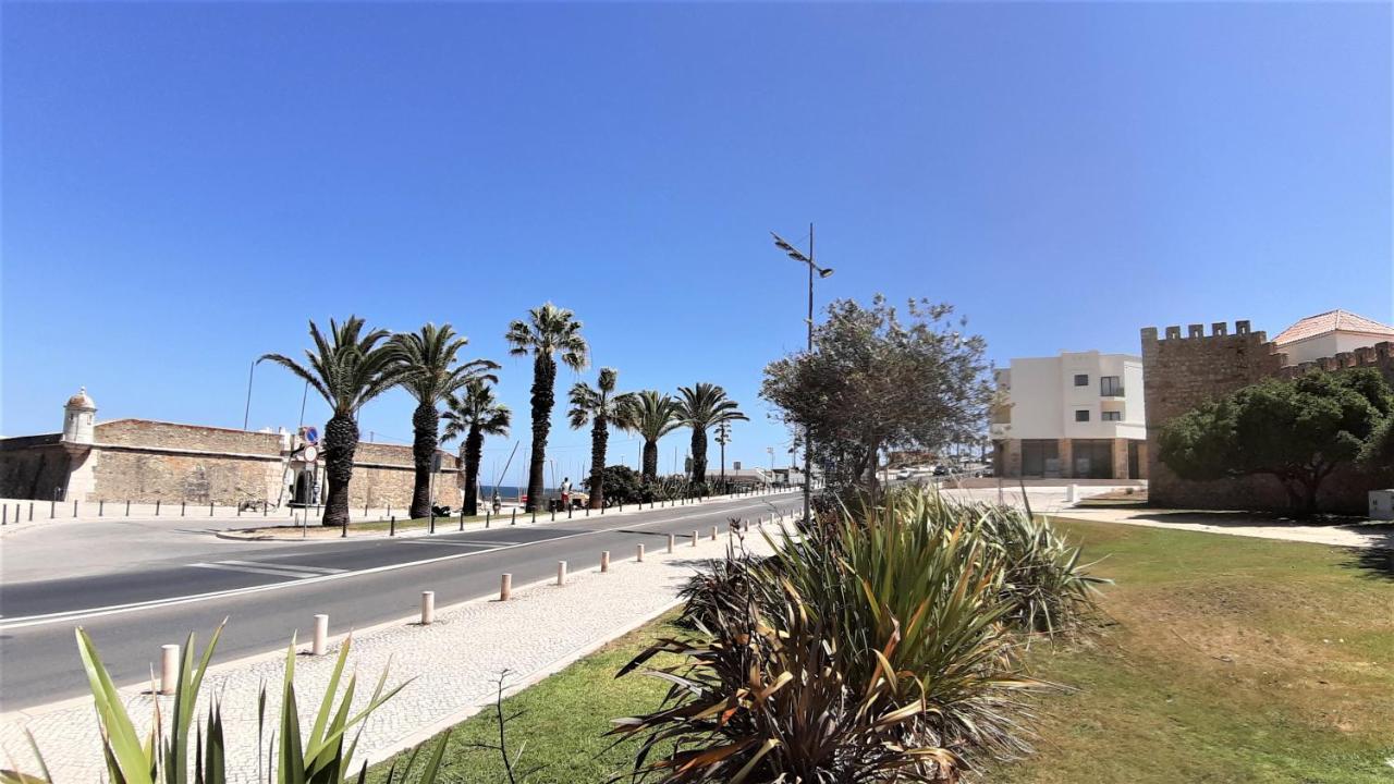 Potato Beach Apartment At Beach Front & Sea View لاغوس المظهر الخارجي الصورة