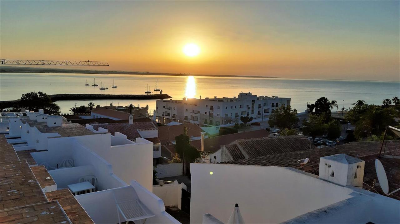 Potato Beach Apartment At Beach Front & Sea View لاغوس المظهر الخارجي الصورة