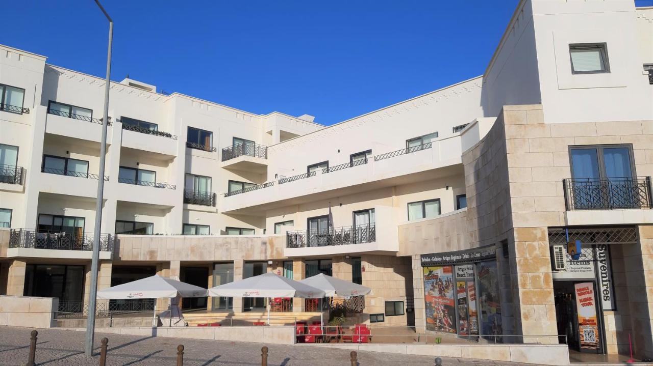 Potato Beach Apartment At Beach Front & Sea View لاغوس المظهر الخارجي الصورة
